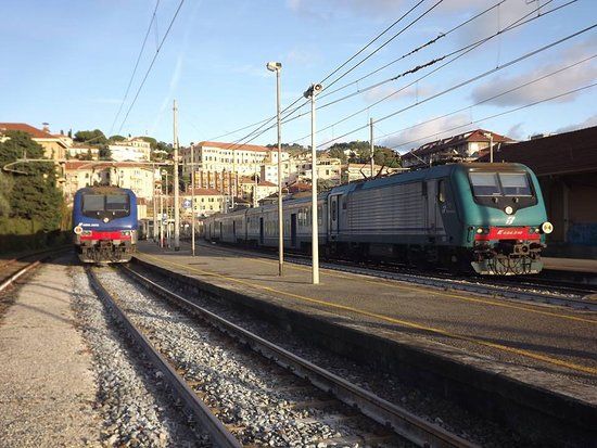 Storica Stazione Ferroviaria Imperia Oneglia