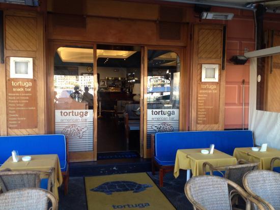 Tortuga American Bar