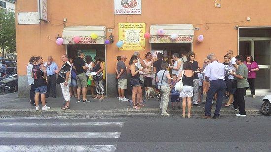 Pizzeria Pluto Di Giabbarrasi Angelo