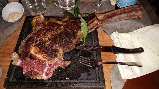 RicMel Osteria & Steak House