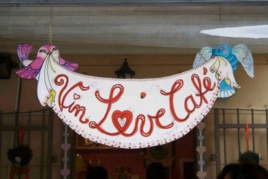 VIN Love CAFè