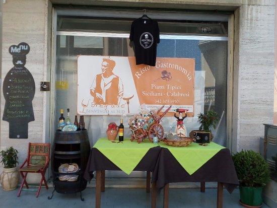 U'bregade' Benvenuti Al Sud