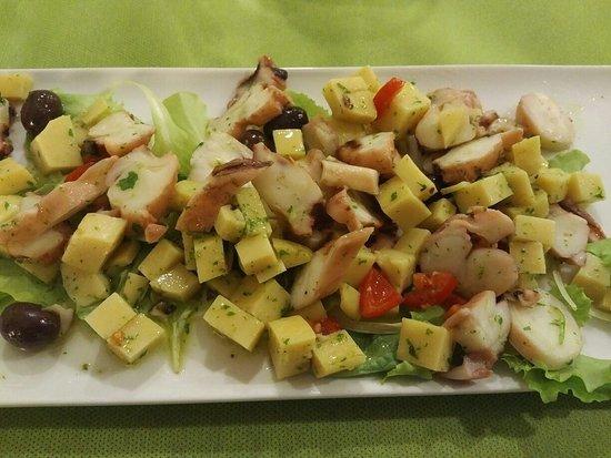 Saona Restaurant & Lounge Bar