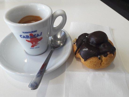 Bar Tabacchi Negozio Conti dal 1890