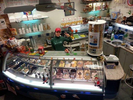 Fruit & Ice Cream Factory