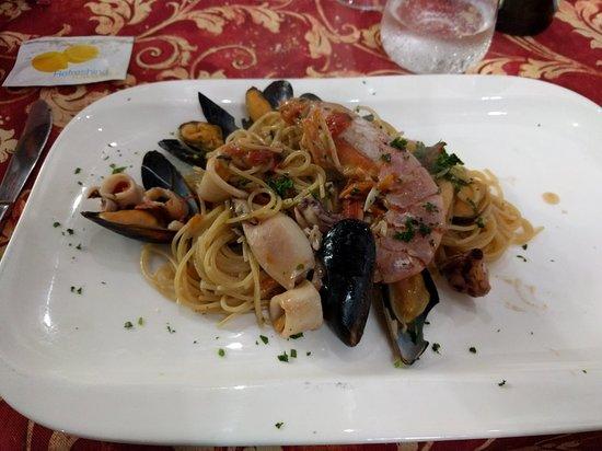 Ristorante Scaramouche Cave