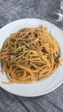 Mery's Lounge Risto & Wine Bar