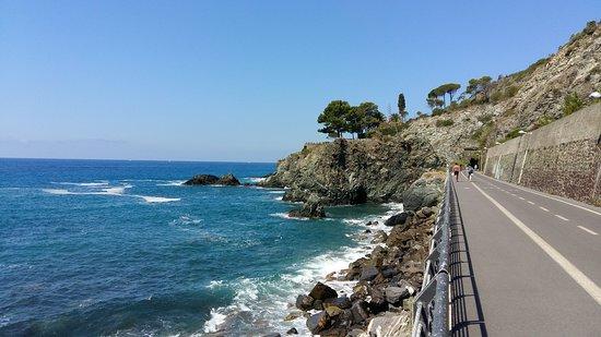 Pista ciclopedonale Levanto Bonassola Framura