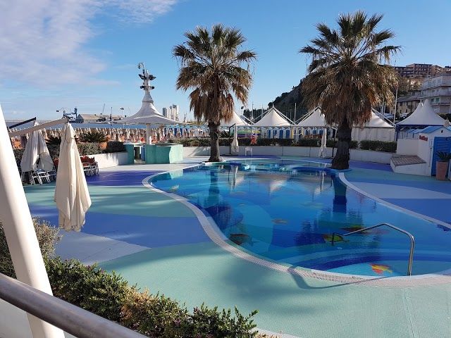 Lido Beach & Life Resort